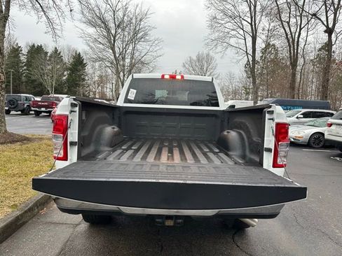 Used 2024 RAM 2500 Big Horn w/ Bed Utility Group image 14