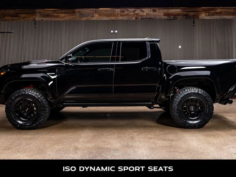 Used 2025 Toyota Tacoma TRD Pro image 6