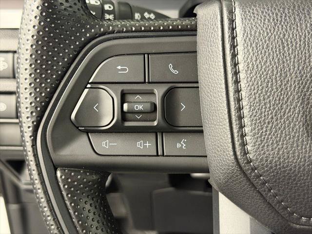 Certified 2026 Toyota Tacoma SR5 AWD/4WD image 25