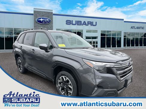 New 2026 Subaru Forester Premium AWD/4WD image 1