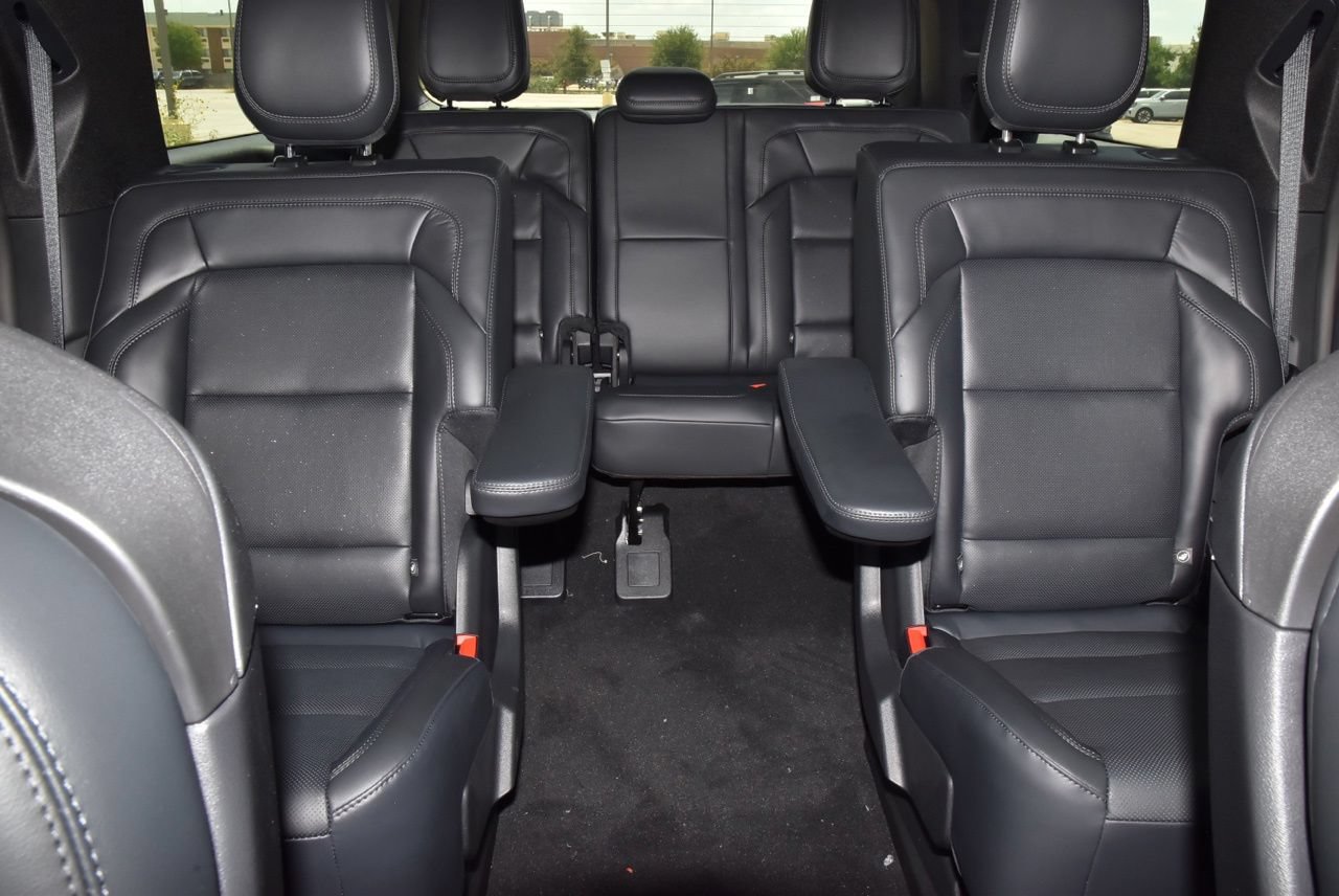 New 2027 Lincoln Navigator Reserve w/ Jet Appearance Package AWD/4WD image 21
