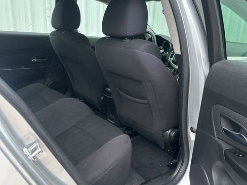Used 2013 Chevrolet Cruze LT FWD image 14