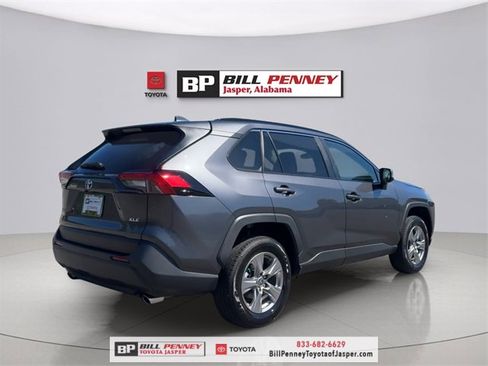 Used 2024 Toyota RAV4 XLE w/ Convenience Package image 5