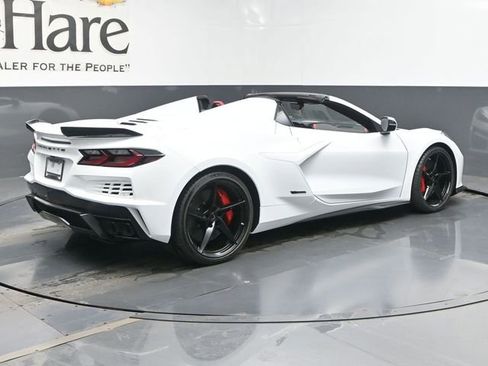 New 2026 Chevrolet Corvette E-Ray w/ Stealth Interior Trim Package image 29