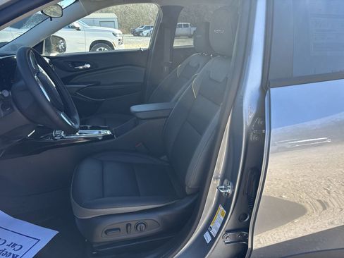 New 2026 Chevrolet Trax ACTIV w/ Sunroof Package image 14