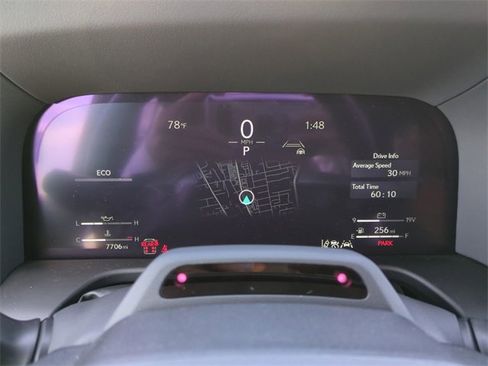 Used 2024 Lexus GX 550 image 34