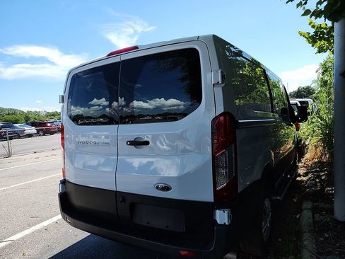 Used 2025 Ford Transit 250 Low Roof w/ Exterior Upgrade Package RWD image 2