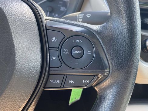 Used 2024 Toyota Corolla LE FWD image 21