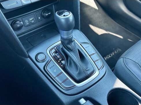 Used 2020 Hyundai Kona Ultimate w/ Cargo Package image 17