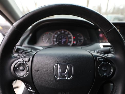 Used 2013 Honda Accord Sport image 20