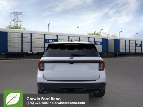 New 2026 Ford Explorer ST-Line w/ ST-Line Street Pack AWD/4WD image 5