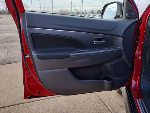 New 2026 Mitsubishi Outlander Sport ES image 9