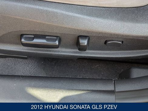 Used 2012 Hyundai Sonata GLS w/ Popular Equipment Pkg FWD image 15