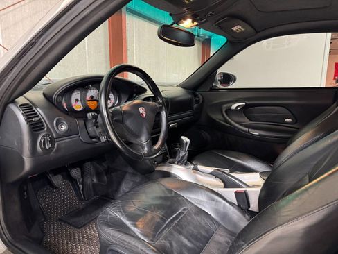 Used 2002 Porsche 911 Carrera image 18