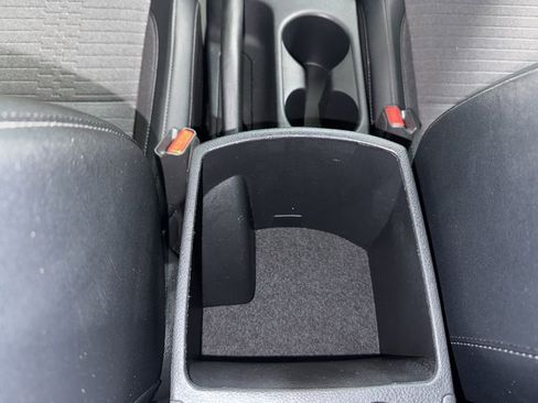 Used 2021 Kia Seltos S FWD image 30