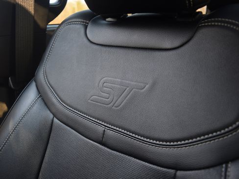 Certified 2023 Ford Explorer ST w/ Equipment Group 401A image 20