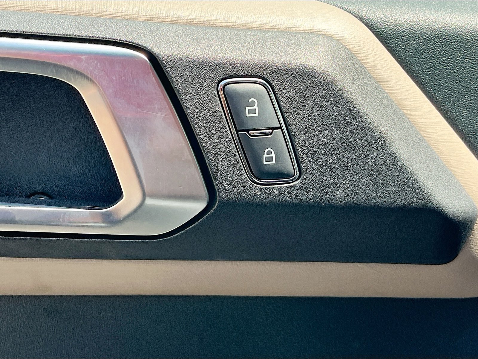 Used 2024 Ford Bronco Wildtrak AWD/4WD image 18
