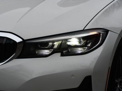 Used 2020 BMW 330i Sedan image 4