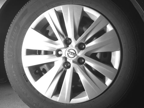 Used 2025 Nissan Sentra S image 13