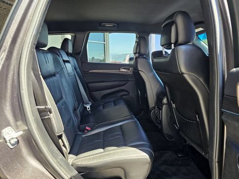 Used 2015 Jeep Grand Cherokee Limited AWD/4WD image 13