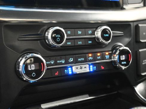 Used 2021 Ford F150 Lariat AWD/4WD image 15