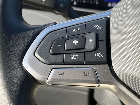 Used 2025 Volkswagen Jetta Sport image 22