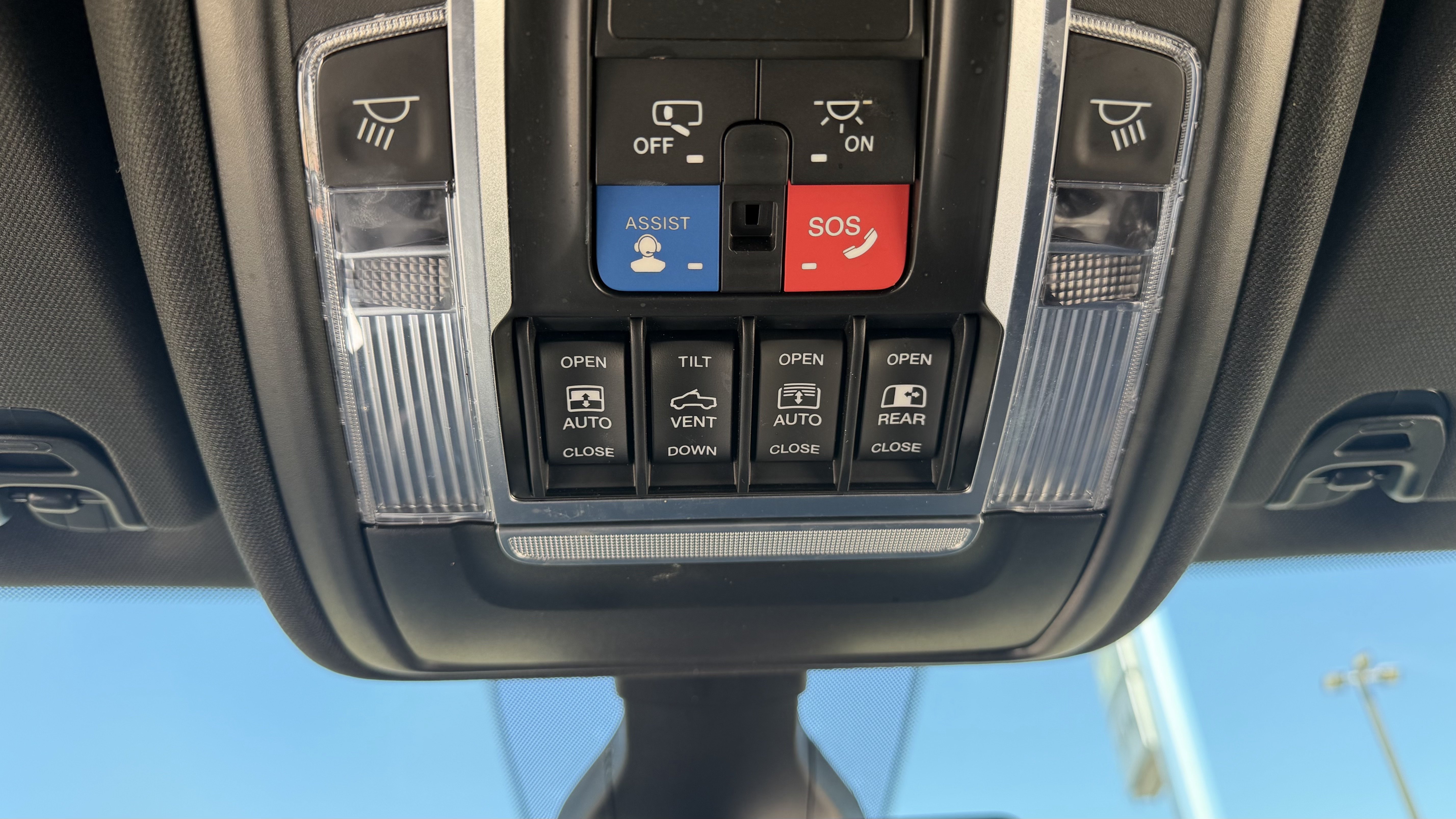 Used 2022 RAM 1500 Big Horn AWD/4WD image 29