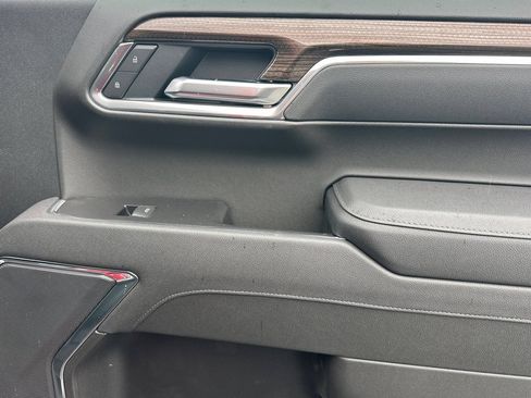 New 2026 Chevrolet Silverado 1500 LT Trail Boss w/ Dark Appearance Package AWD/4WD image 19