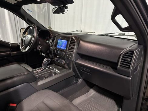 Used 2020 Ford F150 XLT w/ Equipment Group 302A Luxury AWD/4WD image 35