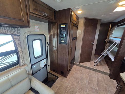 Used 2017 Ford E-450 and Econoline 450 Super Duty w/ Motorhome Prep Package RWD image 12