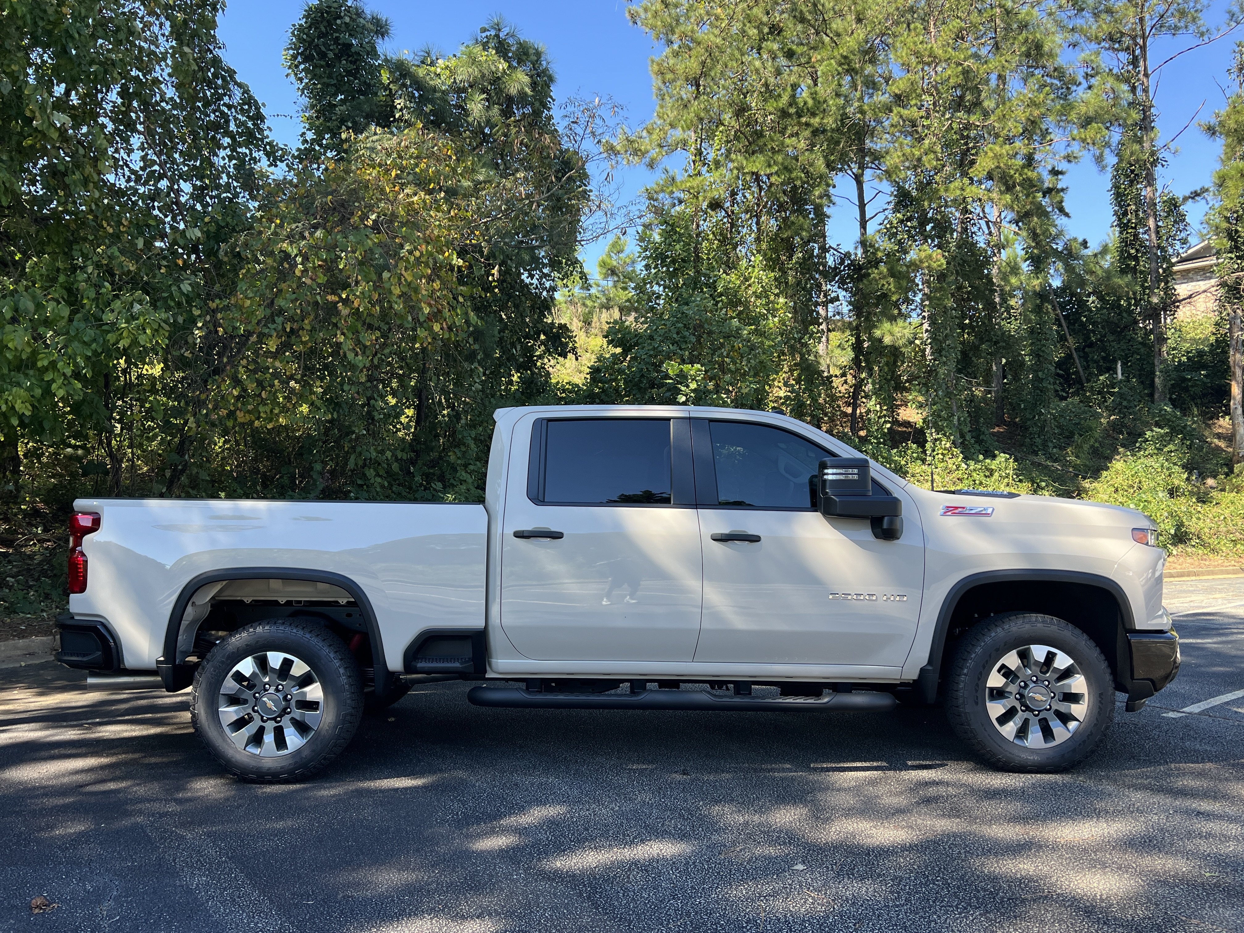 New 2026 Chevrolet Silverado 2500 Custom w/ Custom Value Package AWD/4WD image 10