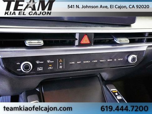 Certified 2025 Kia Sorento EX image 30