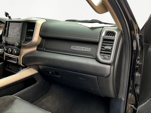 Used 2019 RAM 1500 Laramie image 25