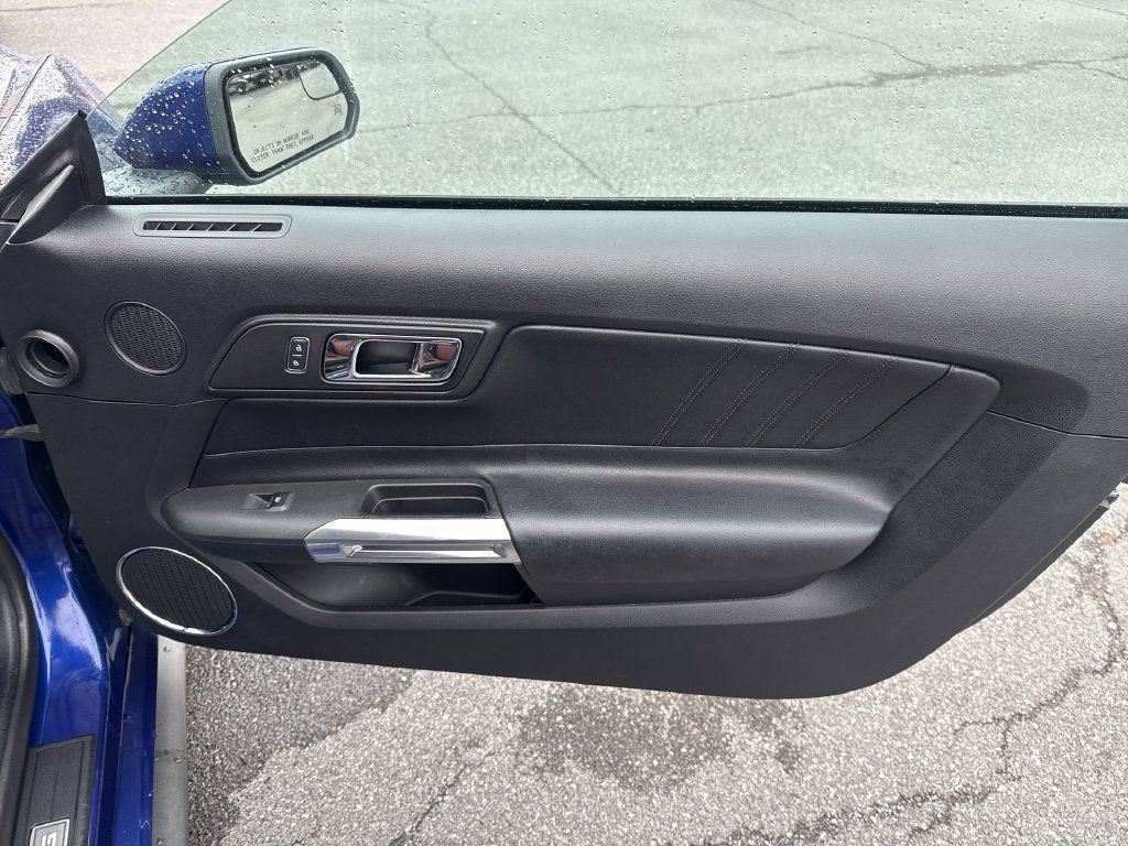 Used 2016 Ford Mustang GT Premium RWD image 21