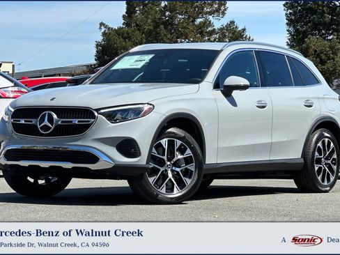 New 2026 Mercedes-Benz GLC 350e 4MATIC image 1