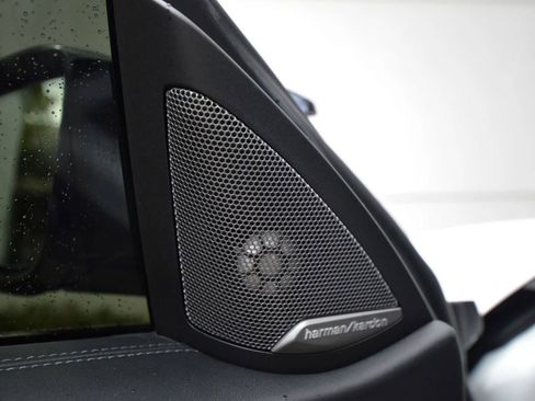 Used 2025 BMW M4 xDrive Competition AWD/4WD image 28