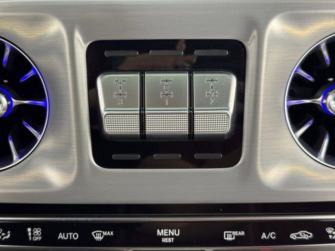 Used 2022 Mercedes-Benz G 63 AMG Squared image 36