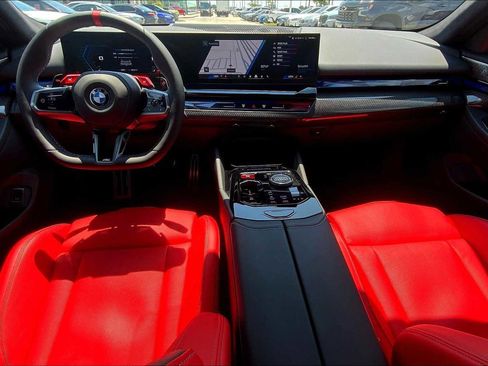 Used 2026 BMW M5 w/ Carbon Package image 29