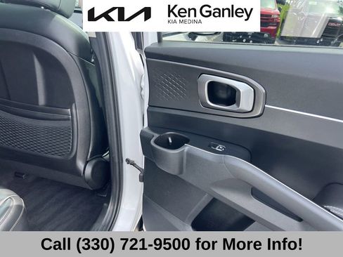 Certified 2023 Kia Sorento S w/ Panoramic Sunroof Package FWD image 57
