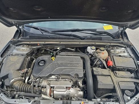Used 2024 Chevrolet Malibu LT image 20