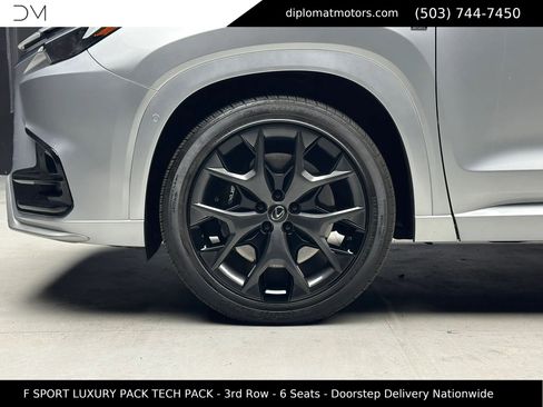 Used 2024 Lexus TX 500h AWD w/ Technology Package image 44
