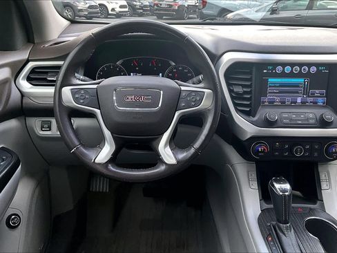 Used 2019 GMC Acadia SLT FWD image 6