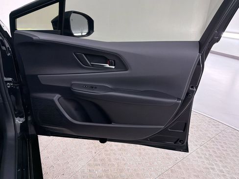 Used 2024 Toyota Prius Limited w/ Limited Premium Package image 31