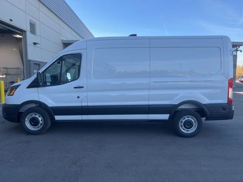 New 2026 Ford Transit 250 148 Medium Roof w/ Load Area Protection Package image 3