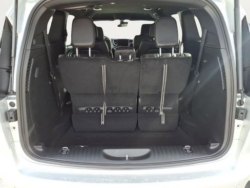 New 2026 Chrysler Voyager LX image 5