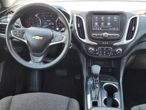 Certified 2024 Chevrolet Equinox LT FWD image 32