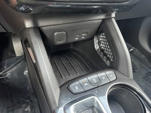 Certified 2024 Chevrolet TrailBlazer ACTIV w/ Driver Confidence Package AWD/4WD image 19