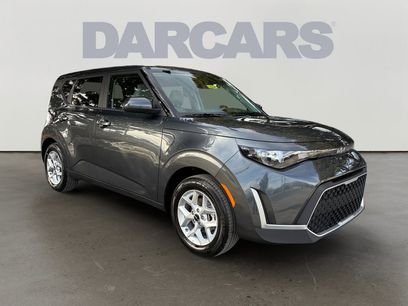 Certified 2025 Kia Soul LX