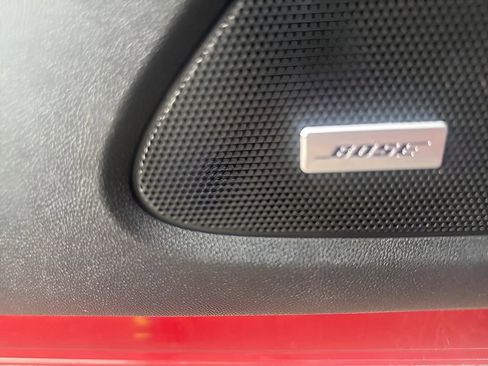 Used 2023 Chevrolet Equinox Premier image 22