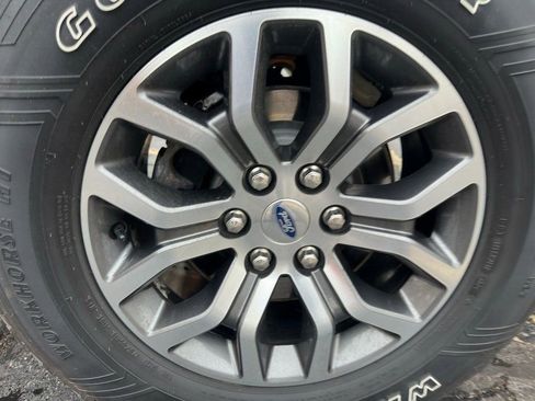 Certified 2021 Ford F150 Lariat image 36